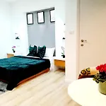 Sky Апартаменти